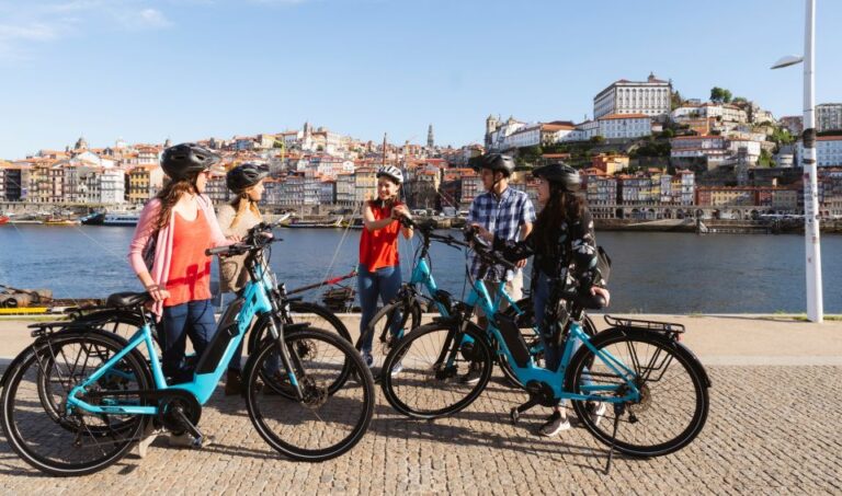 Porto: Riverside Panoramic Bike Tour Tour Details