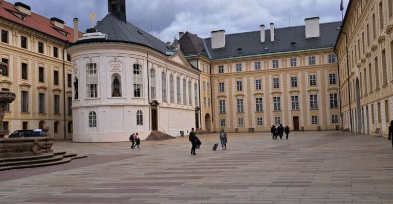 Prague Castle And Interiors, With Entrance Tour Overview And Pricing