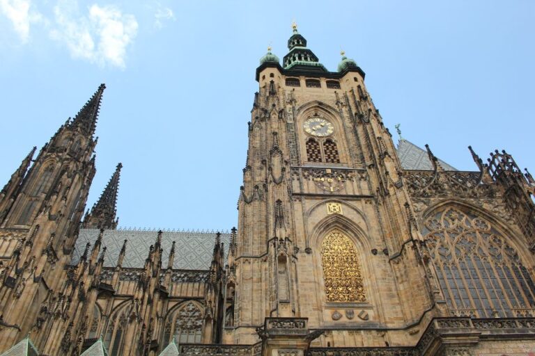 Prague Castle: Small Group Tour With Visit To Interiors Itinerary And Highlights