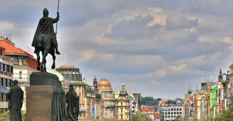 Prague: Historical Guided Walking Tour Tour Overview