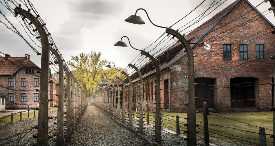 Prague: Tour to Auschwitz Birkenau - Tour Overview