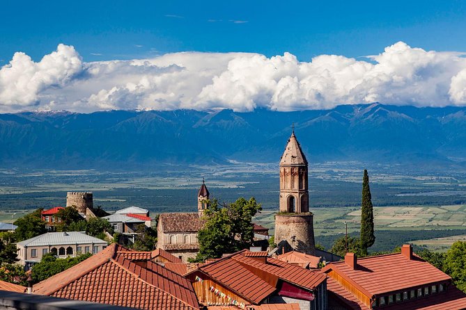 Private 4 Days Food & Wine and Sightseeing Tour to Kakheti, Kazbegi, Mtskheta. - Tour Overview