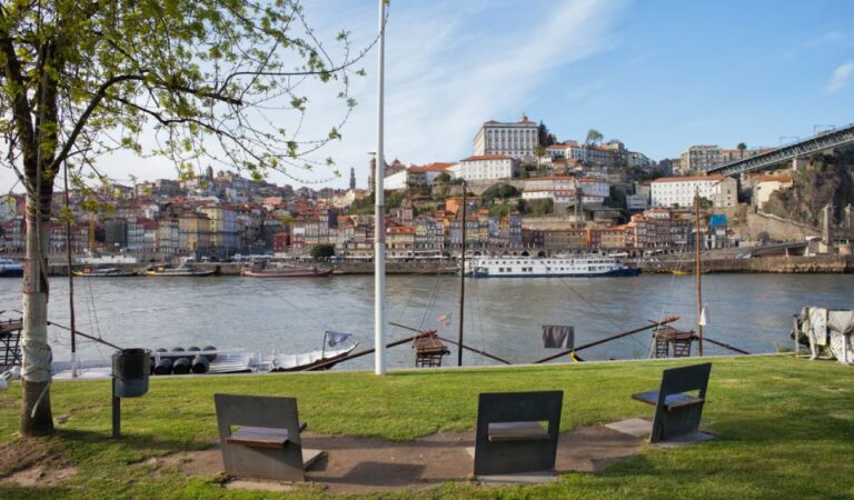 Private 4 Hours Tour Of The Main Monuments In Oporto Tour Details