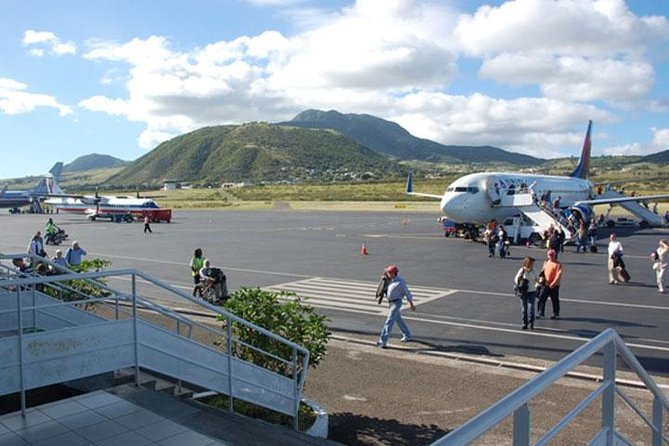 Private Airport Transfers To St. Kitts Marriott And Frigate Bay. Overview Of Private Airport Transfers