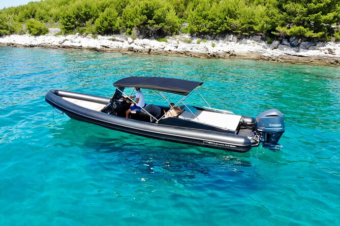 Private Customised Boat Tour With Speed Boat - Included and Not Included