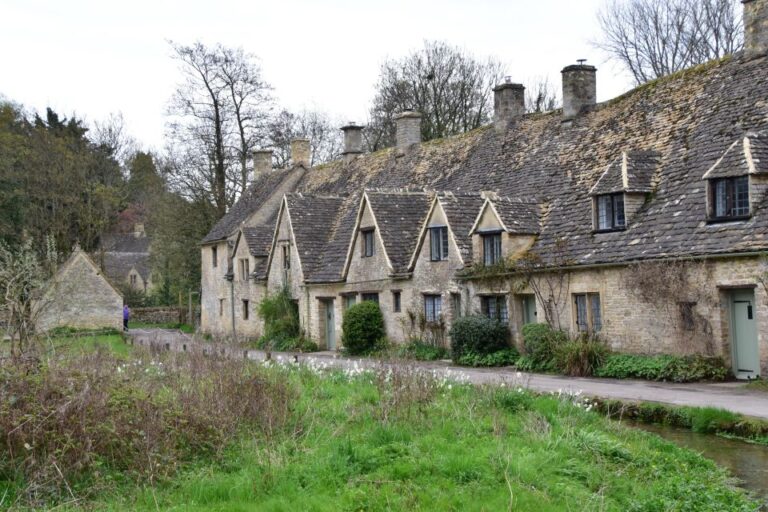 Private Day In The Cotswolds Tour. Tour Overview