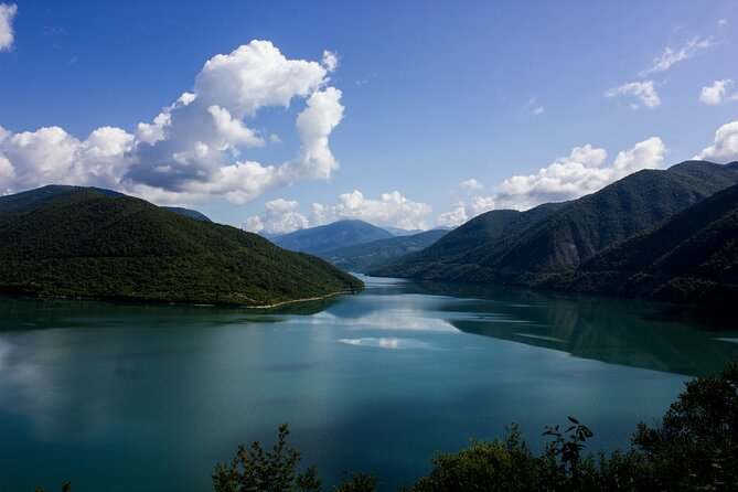 Private Day Tour to Kazbegi and Gudauri - Itinerary Overview