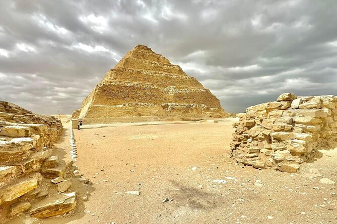 Private Full Day Tour To Giza Pyramids, Sakkara & Dahshur Tour Overview