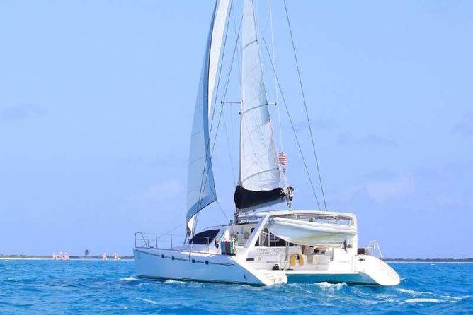 Private Luxury Catamaran Yacht. Full Or Half Day Charter Sail, Beach, Snorkel. Included In The Charter