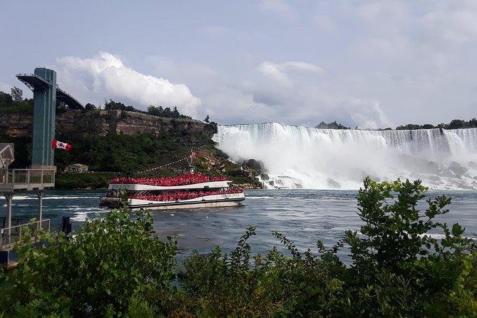 Private Niagara Wine, Falls + Historic Sightseeing From Toronto Tour Details