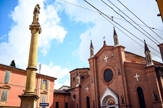 Private Or Semi Private Tour Of The Historic Center Of Bologna Overview Of The Tour