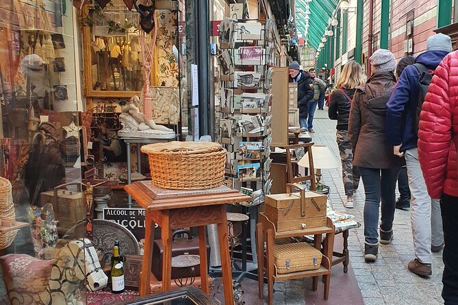 Private Shopping Tour At The Paris Antique Flea Market Overview Of The Saint Ouen Flea Market