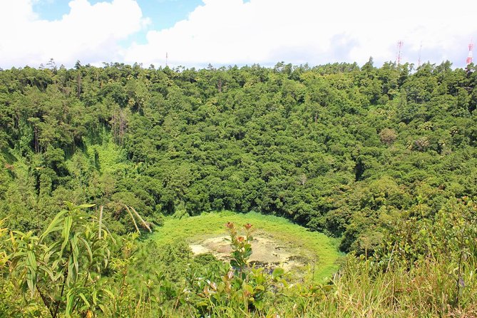 Private Southwest Day Tour: 7-Coloured Earth, Chamarel Waterfall, Trou Aux Cerfs - Tour Overview