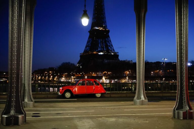 Private Tour 2cv Paris Secret Tour Overview