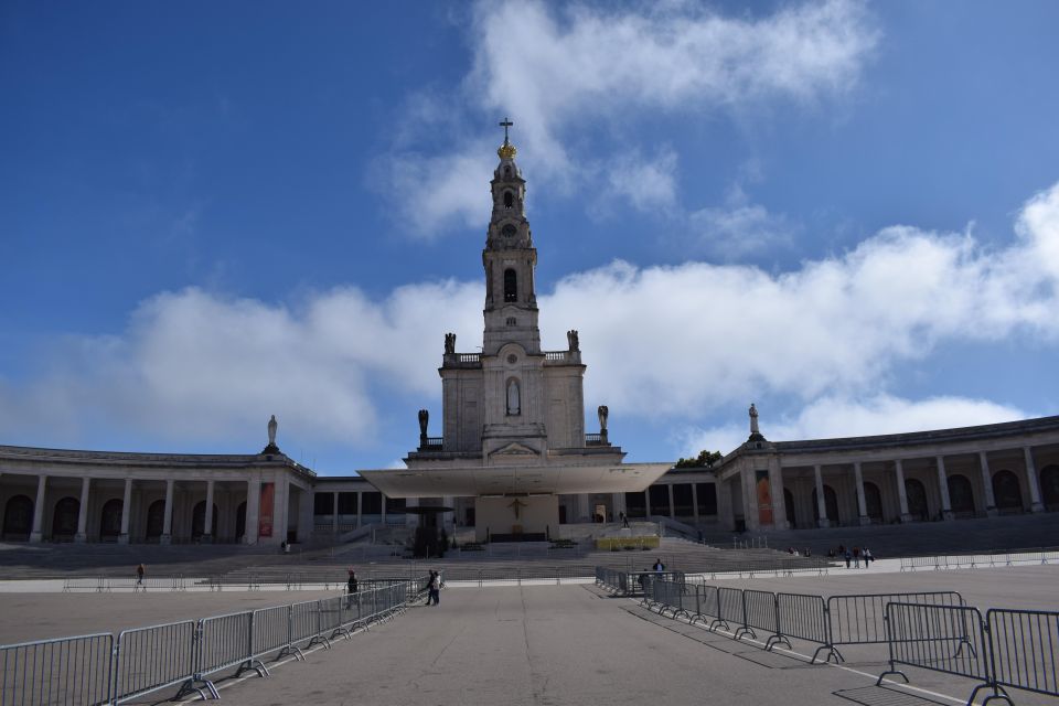 Private Tour From Porto to Fatima & Coimbra With Lunch - Tour Overview