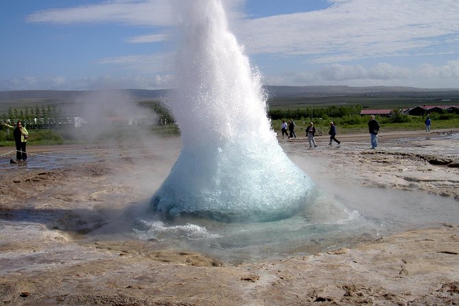 Private Tour: Golden Circle Tour By Luxury Suv From Reykjavik Key Sights