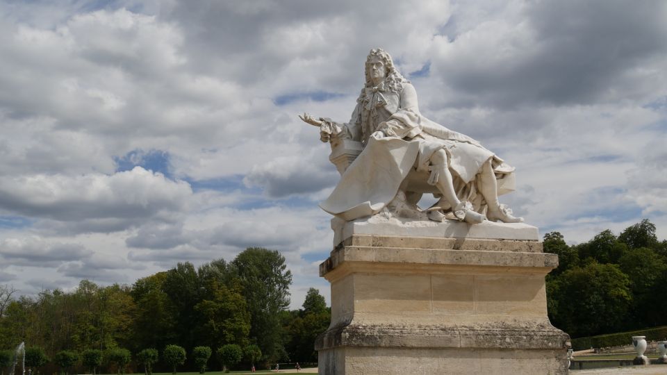 Private Tour to Chantilly Chateau From Paris - Overview of Chantilly Château