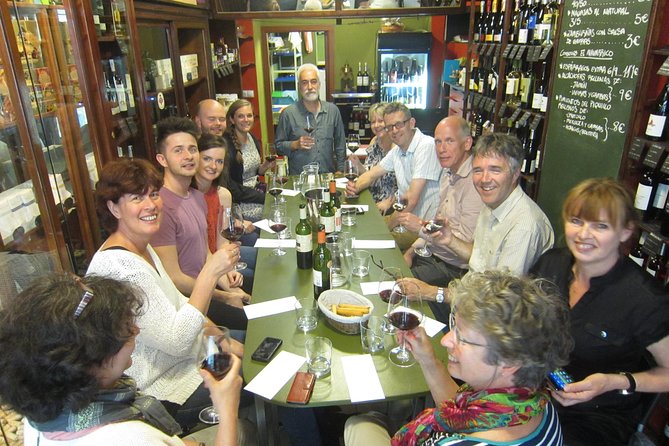 Private Wine Tasting With Snacks In The Historic Centre Of Valencia Tasting Valencian Wines