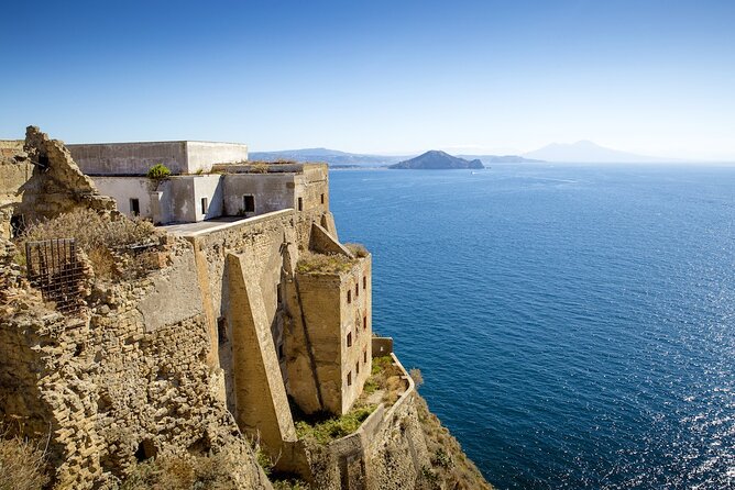 Procida Boat Tour From Ischia Exploring Procida By Boat