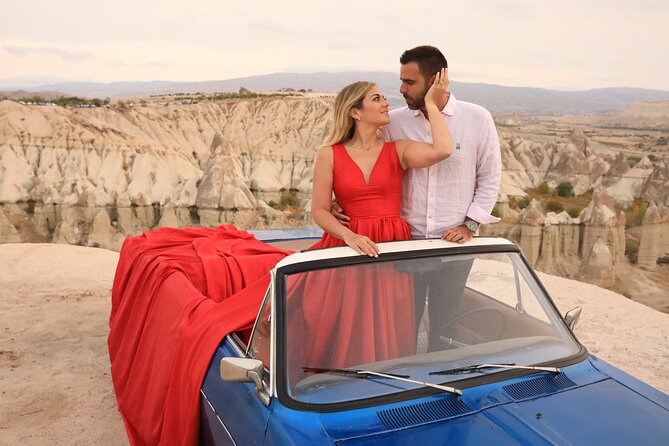 Professional Photoshoot With Hot Air Balloons In Cappadocia Stunning Cappadocia Backdrop