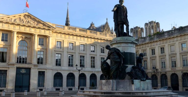 Reims: City Center Discovery Tour And Champagne Tasting Tour Overview