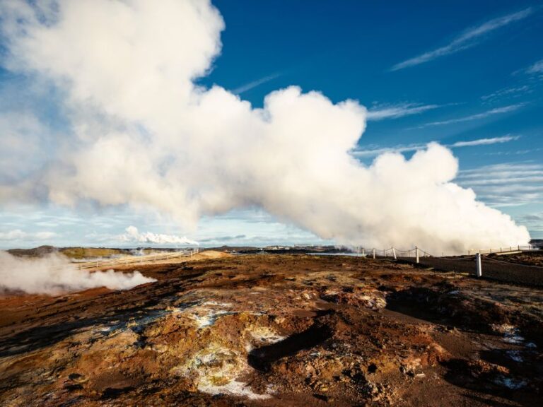 Reykjanes Peninsula : Private Guided Day Tour Boundary Between Continents