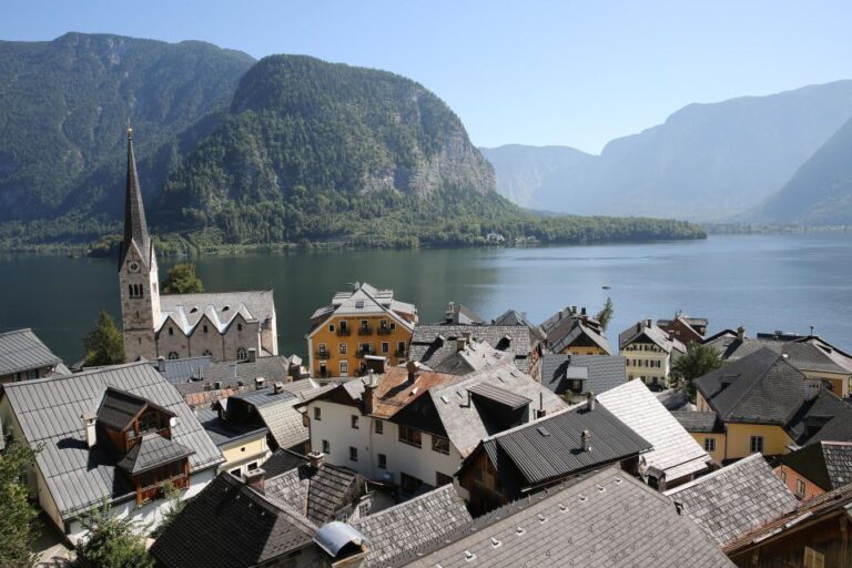 Salzburg: Hallstatt And Sound Of Music Tour Tour Overview