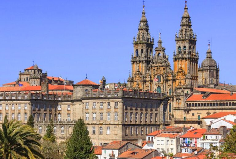 Santiago Compostela Private Day Trip From Porto Trip Overview