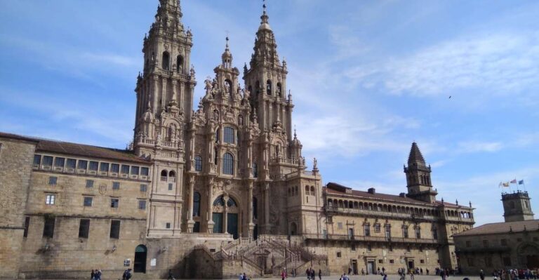 Santiago De Compostela & Valença Private Tour From Porto Tour Overview