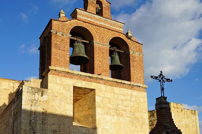 Santo Domingo & Alto De Chavon Full Day Small Group Experience - Inclusions