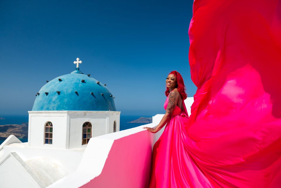 Santorini: Proffessional Flying Dress Photoshoot - Experience Overview