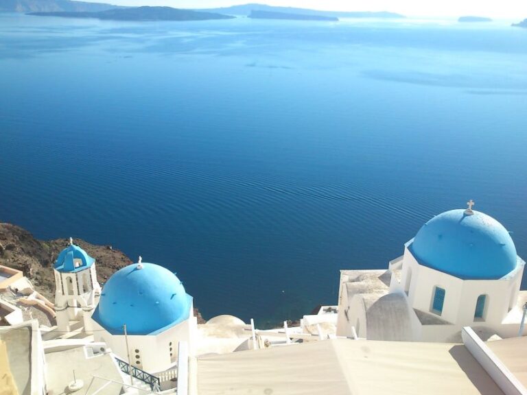 Santorini: Sightseeing Island Tour Tour Overview