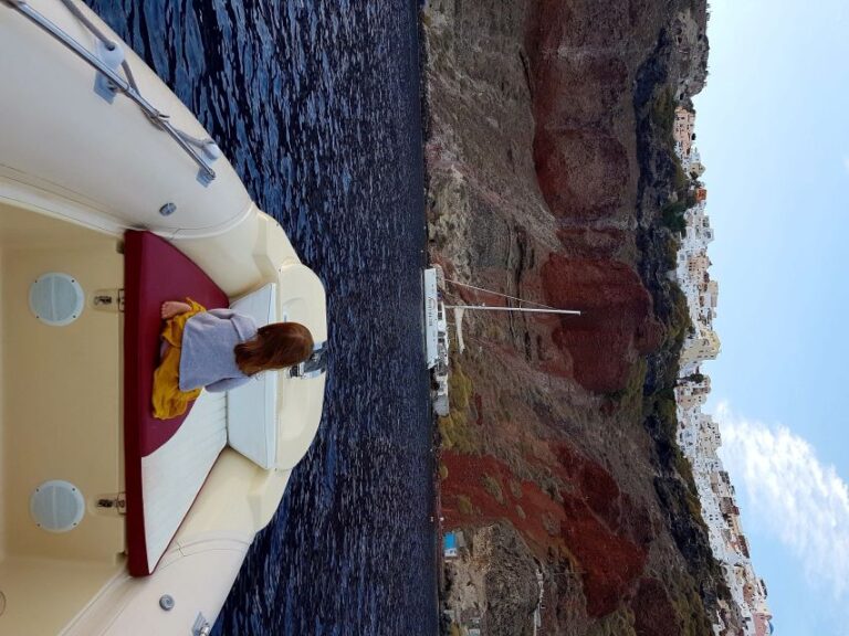 Santorini:akrotiri Guided Tour & Motorboat Cruise With Lunch Tour Overview And Pricing