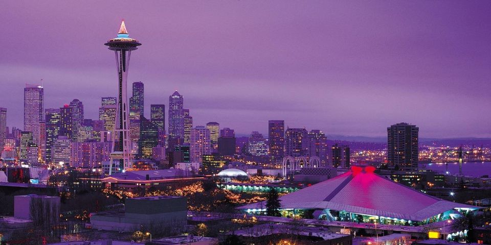 Seattle's Yuletide Magic: A Christmas Wonderland Tour - Tour Overview