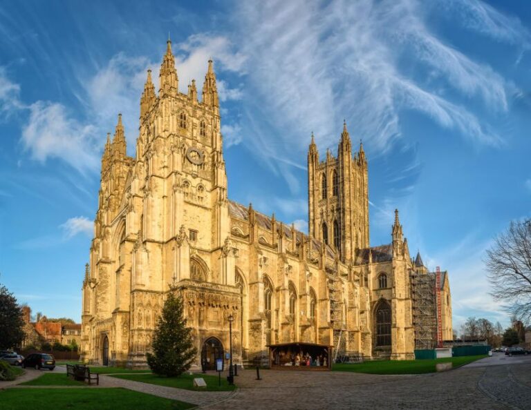 Secrets Of Canterbury:discovering Gems Private Walking Tour Canterbury Cathedral Grandeur