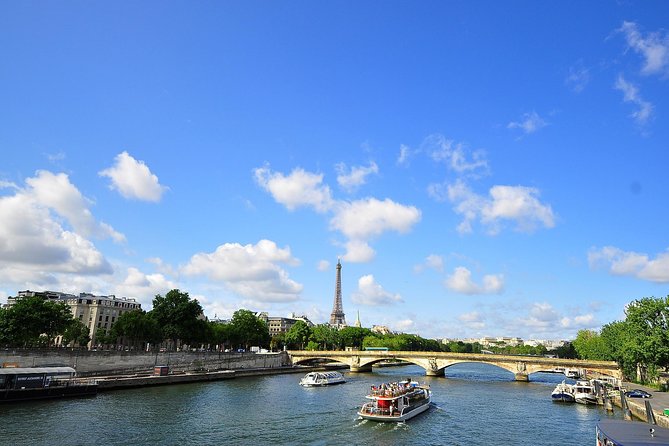 Seine River Cruise & French Crepe Tasting By The Eiffel Tower Tour Highlights