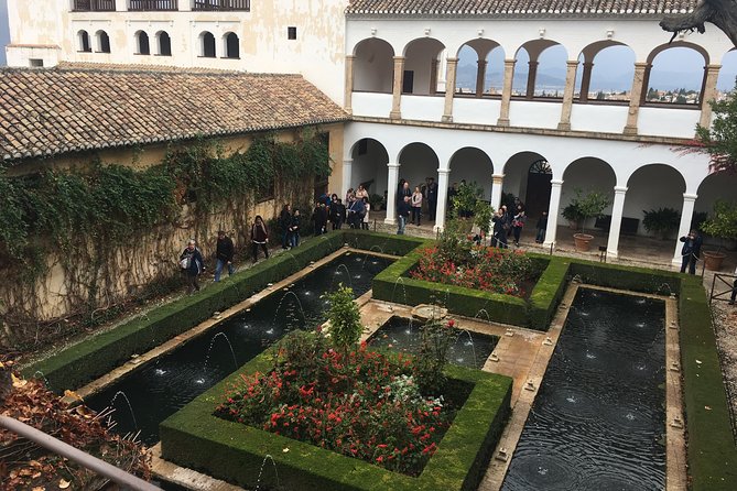 Semi Private Tour To The Alhambra From Nerja Tour Overview