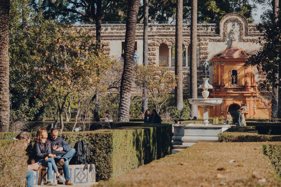 Seville: Alcázar Fast-Track Access With Guided Tour - Tour Overview