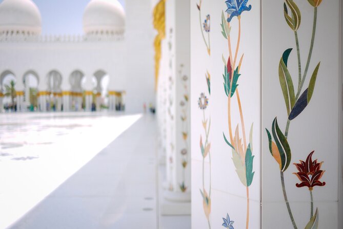 Sheikh Zayed Grand Mosque Tour From Dubai - Overview of the Mosque