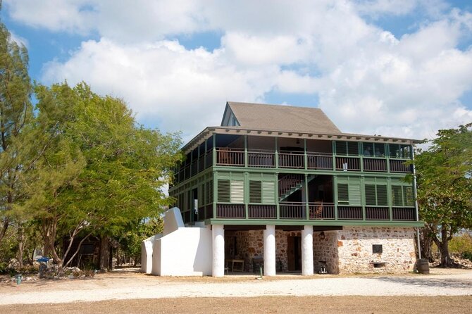 Skip The Line: Guided Tour And Rum Tasting Experience Experience Overview