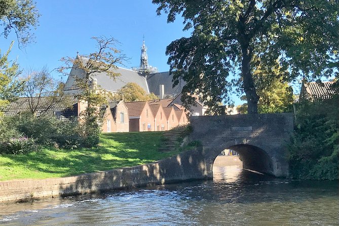 Small Group Alkmaar City Walking Tour *English* - Whats Included