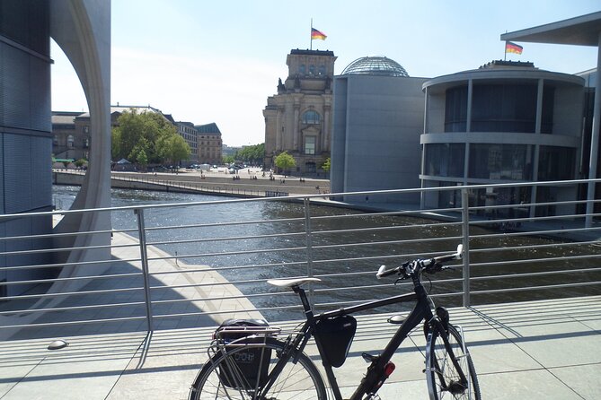 Small Group Berlin Wall Bike Tour Tour Details