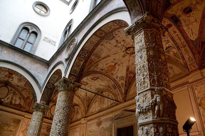 Small Group Palazzo Vecchio Secret Passages Tour With Lunch Or Gelato Palazzo Vecchios Hidden Gems