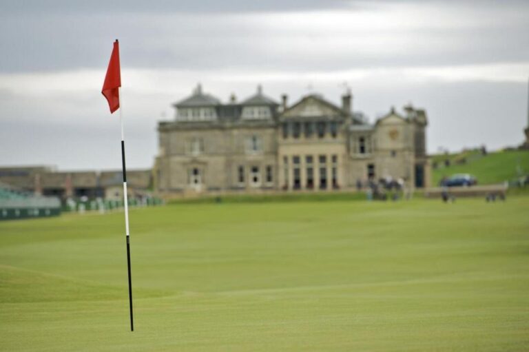 St. Andrews Scenic Stroll: A Walking Exploration Tour Details