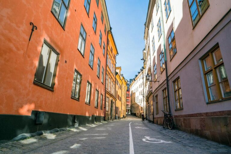 Stockholm: Private History Tour With A Local Expert Tour Overview