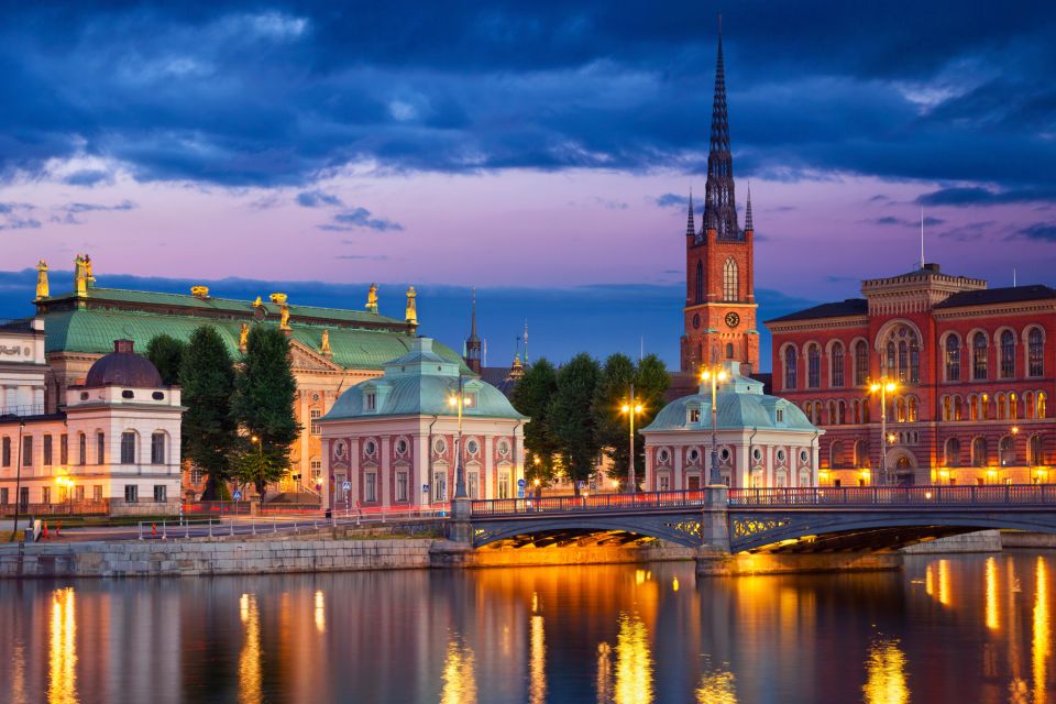 Stockholm: Self-Guided Scavenger Hunt & City Highlights Tour - Getting Started With the Tour