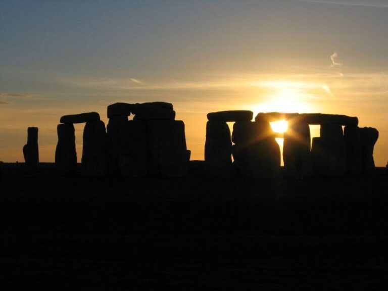 Stonehenge Private Sunset Tour With Lacock And Bath Tour Overview