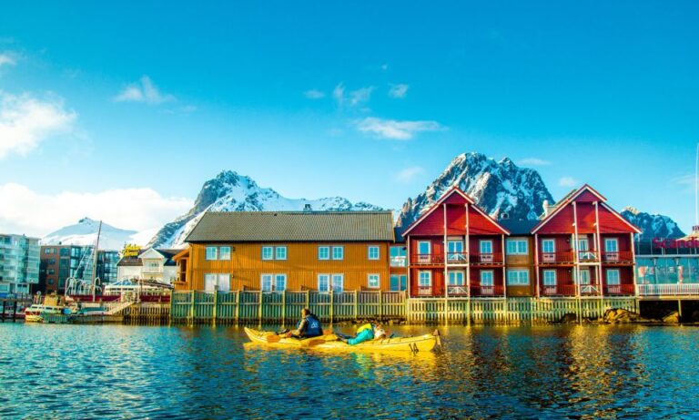 Svolvaer: 2 Hour Winter Kayaking Adventure Kayaking In Svolvaers Winter Wonderland