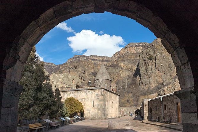 Symphony of Stones, Garni, Geghard, Photo Stop at Charents Arch - Tour Overview