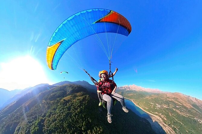 Tandem Paraglider In The Pyrenees (panticosa) + Video Of The Flight Activity Overview